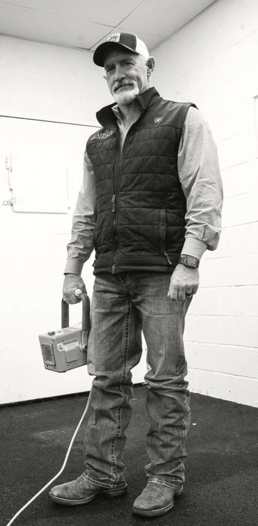 This veterinarian and farrier team relies on digital radiographs and x-rays  to eliminate guesswork in achieving soundness.